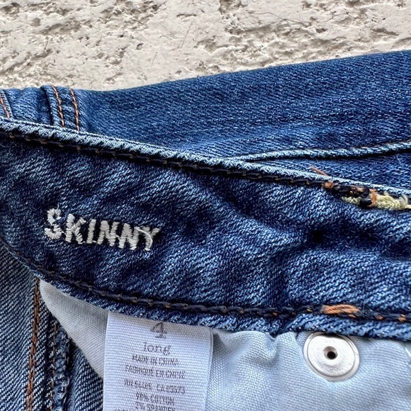 American Eagle Outfitters Dark Blue Skinny Jeans - Picture 2 of 6